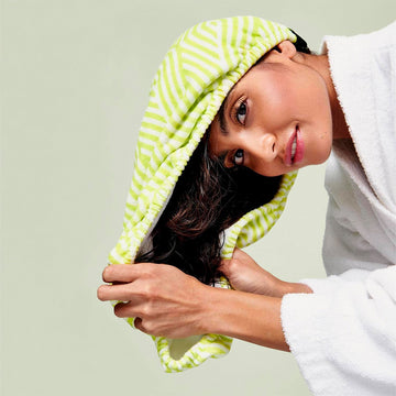 size_3.35"L x 3.35"W